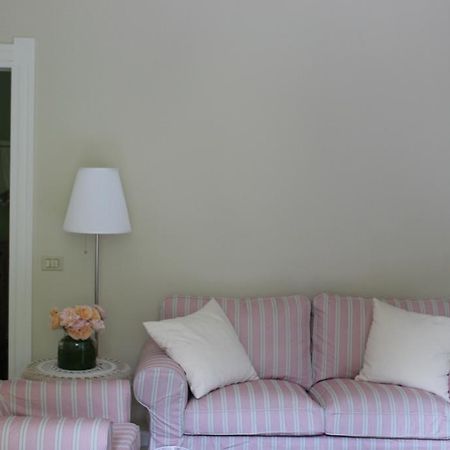 Lake Como Villino Milli 빌라 객실 사진